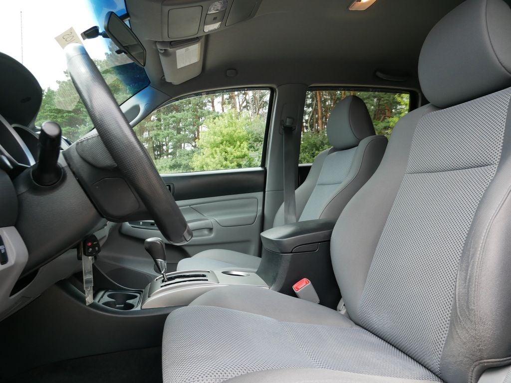 2015 Toyota Tacoma Base V6