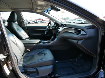 2019 Toyota Camry SE