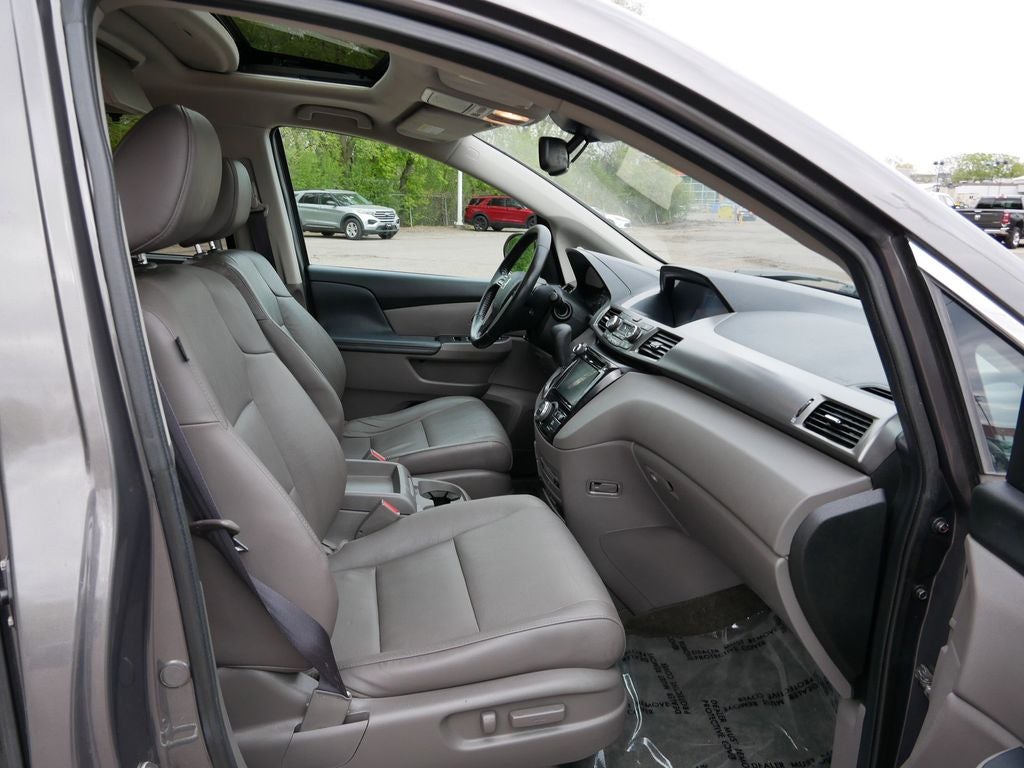 2016 Honda Odyssey EX-L w/Rear Entertainment System