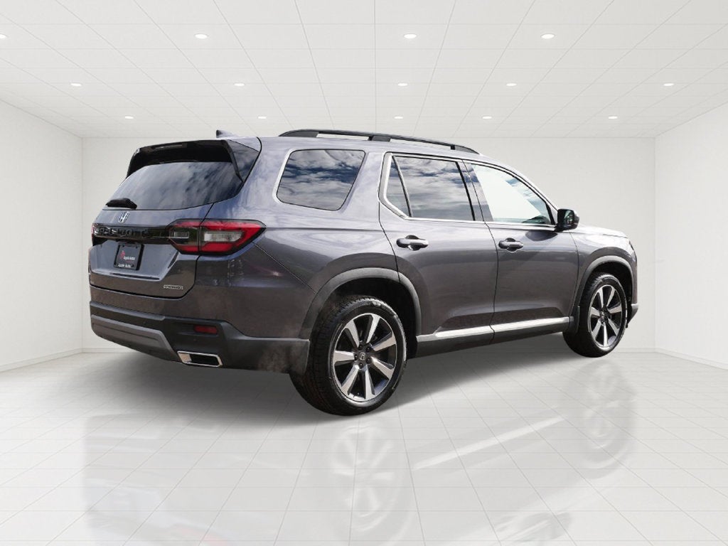 2024 Honda Pilot Touring