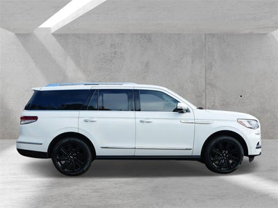 2023 Lincoln Navigator Reserve