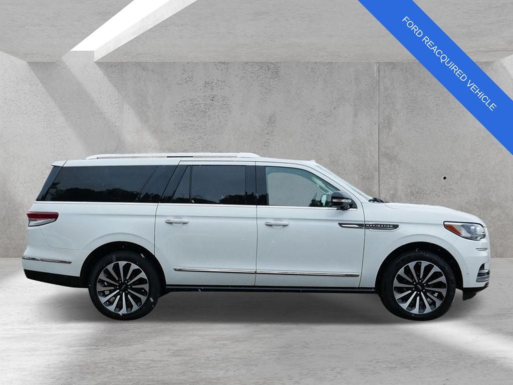 2024 Lincoln Navigator L Reserve