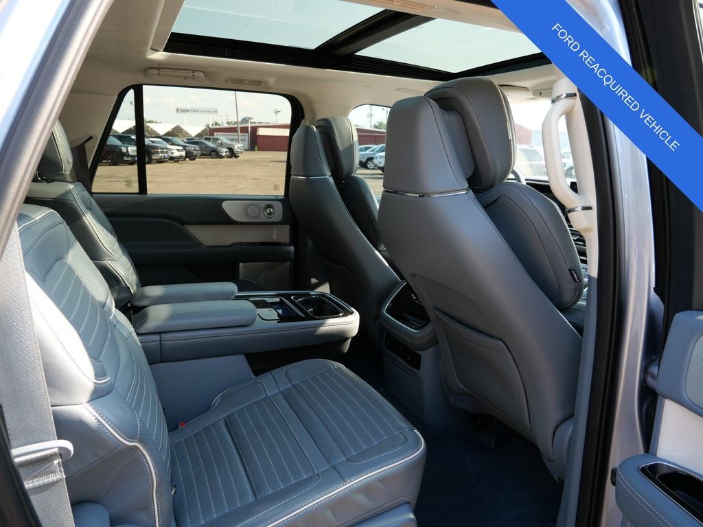 2024 Lincoln Navigator L Black Label