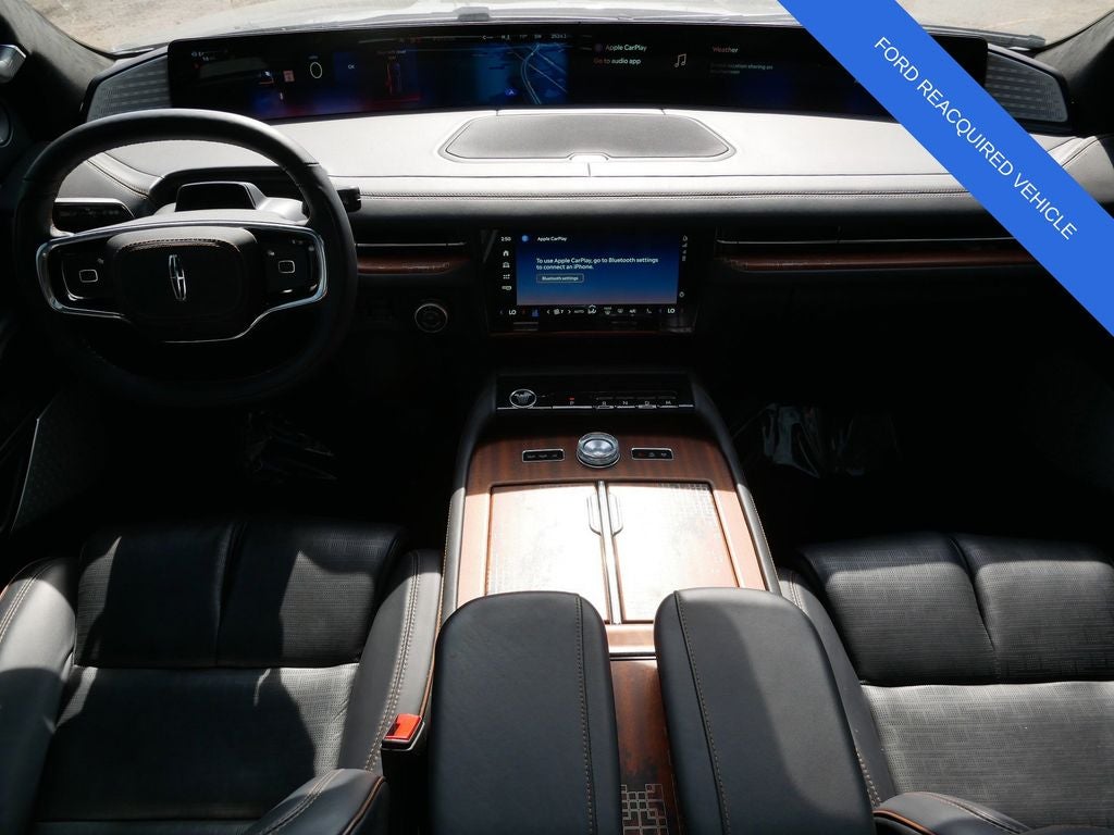 2025 Lincoln Navigator L Black Label