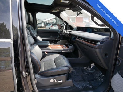 2025 Lincoln Navigator L Black Label