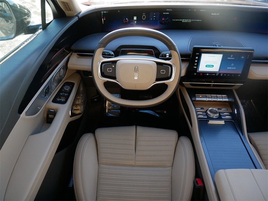 2025 Lincoln Nautilus Reserve