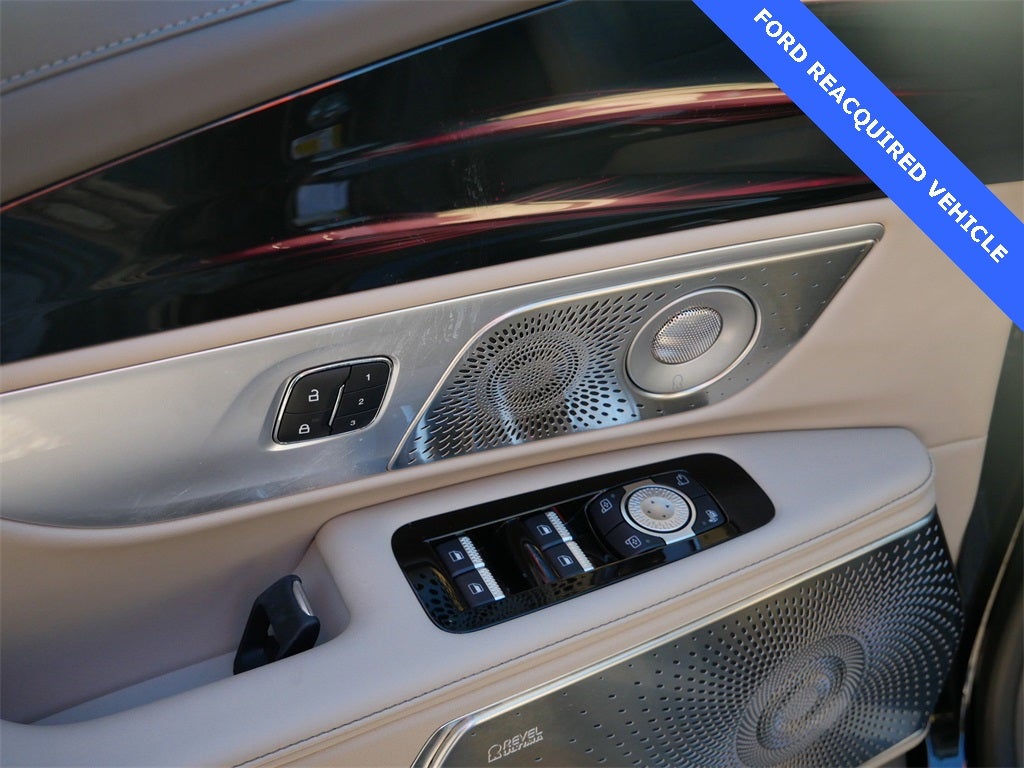 2025 Lincoln Nautilus Reserve