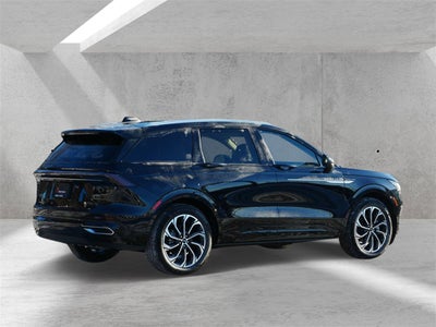 2025 Lincoln Nautilus Reserve