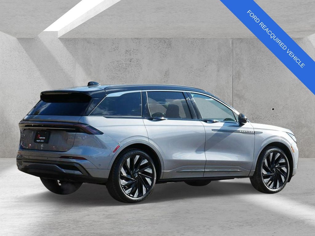 2024 Lincoln Nautilus Black Label