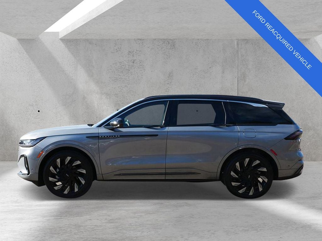 2024 Lincoln Nautilus Black Label