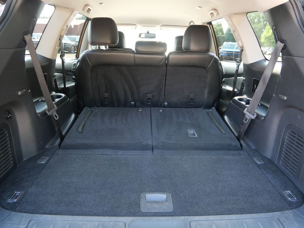 2017 Nissan Pathfinder SL