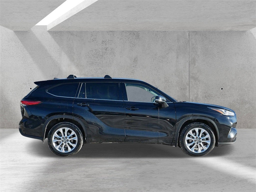 2022 Toyota Highlander Limited