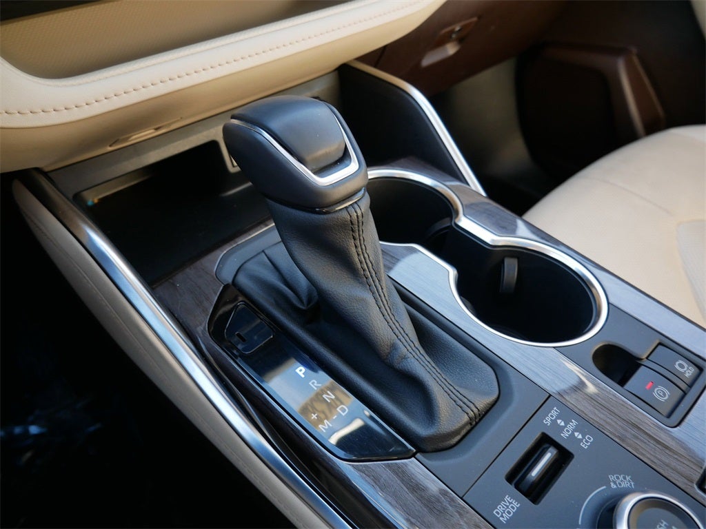 2022 Toyota Highlander Limited