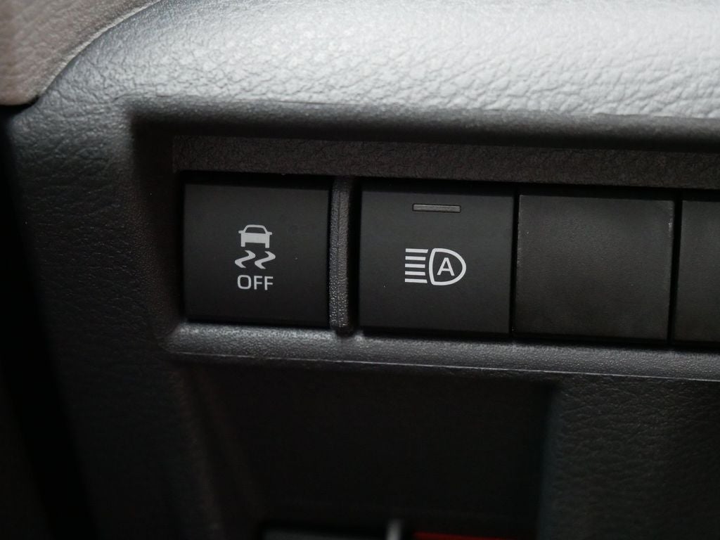 2021 Toyota Sienna XLE 8 Passenger