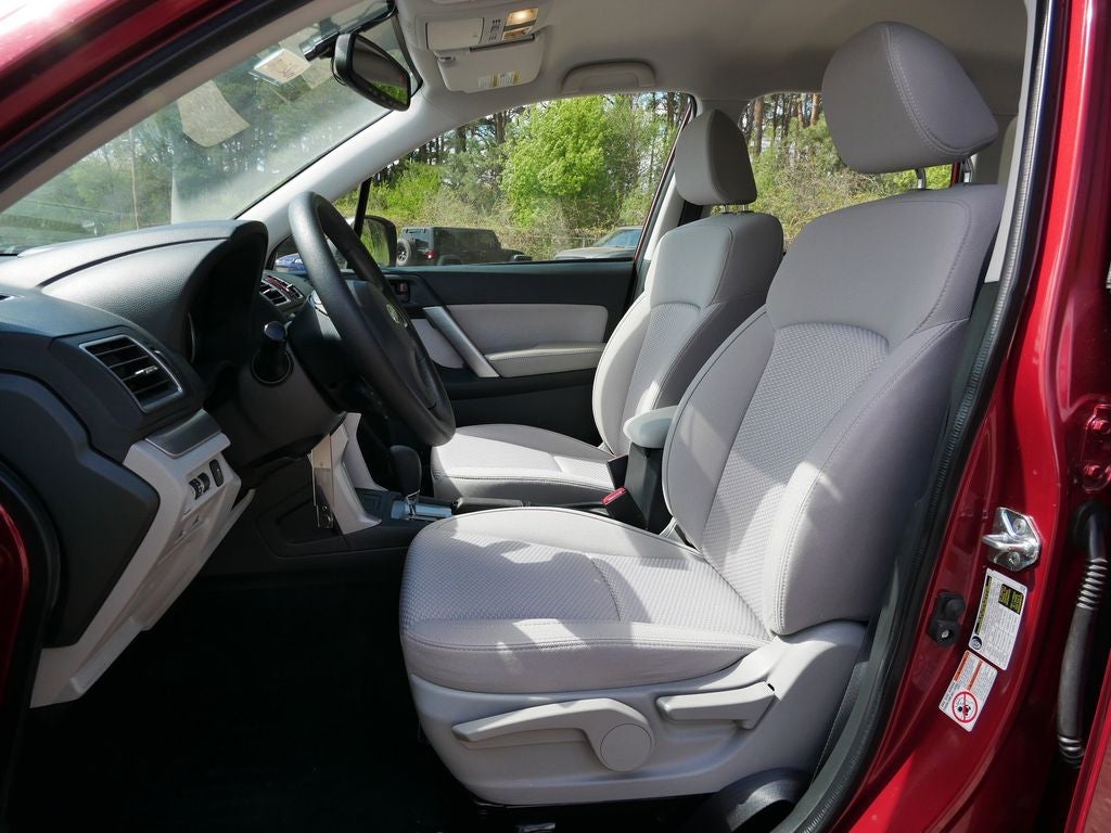 2016 Subaru Forester 2.5i
