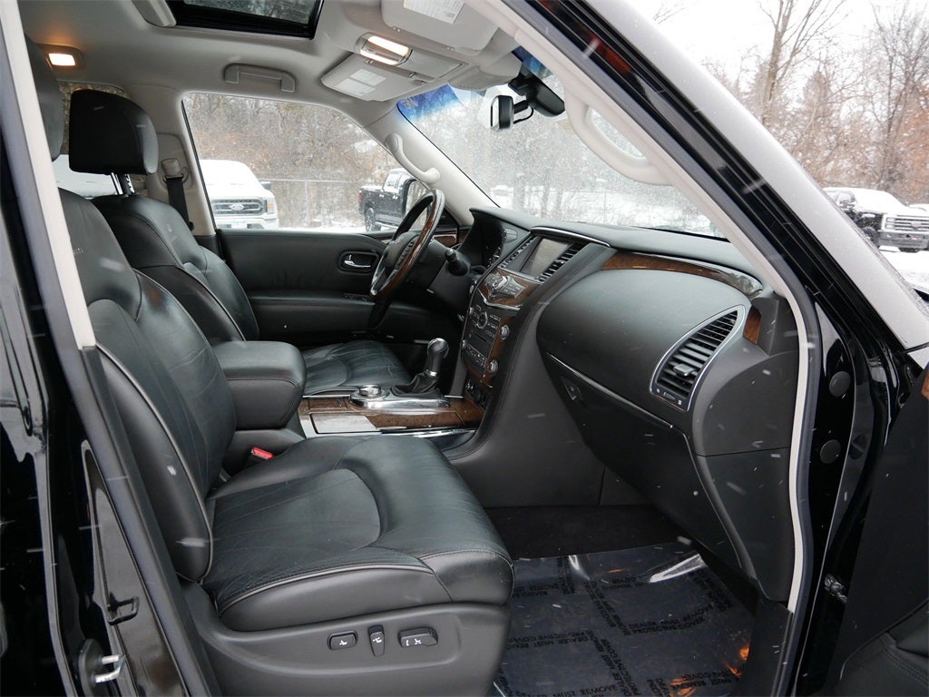 2013 INFINITI QX56 Base