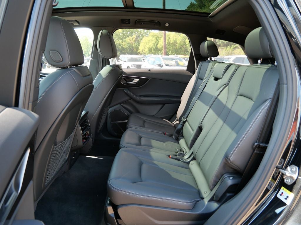 2026 Audi Q7 55 Premium Plus quattro