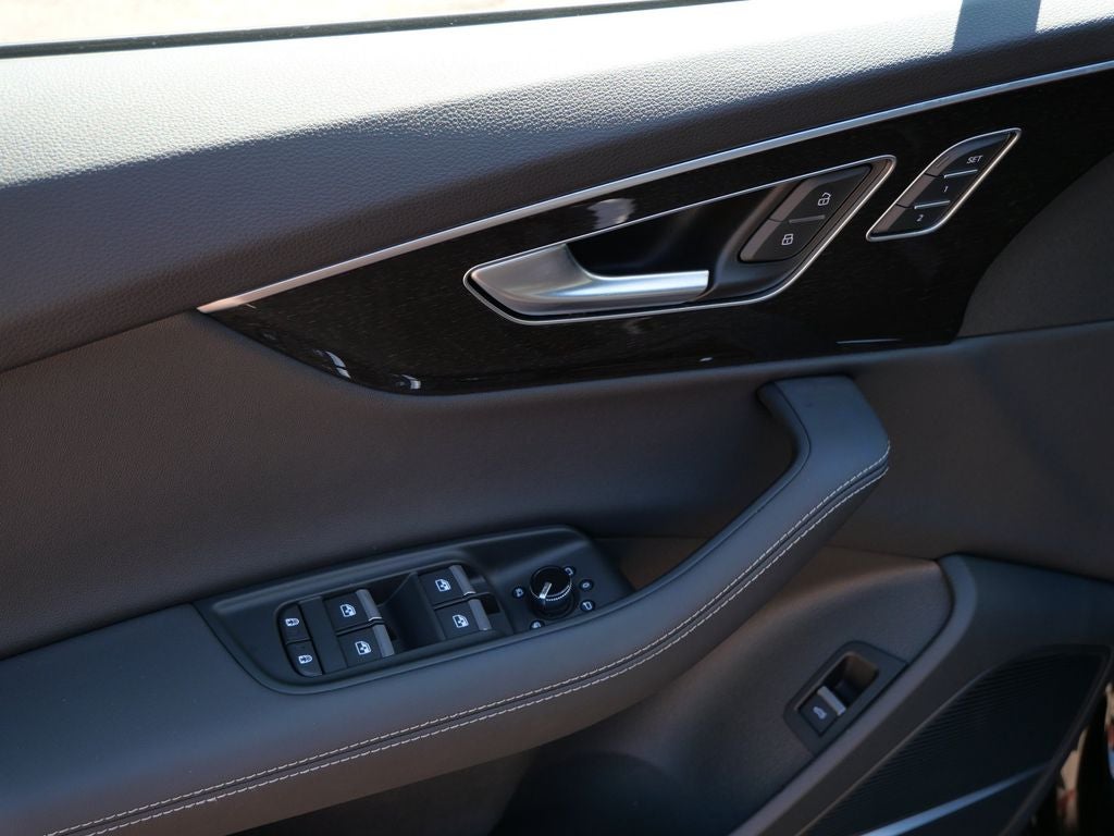 2026 Audi Q7 55 Premium Plus quattro