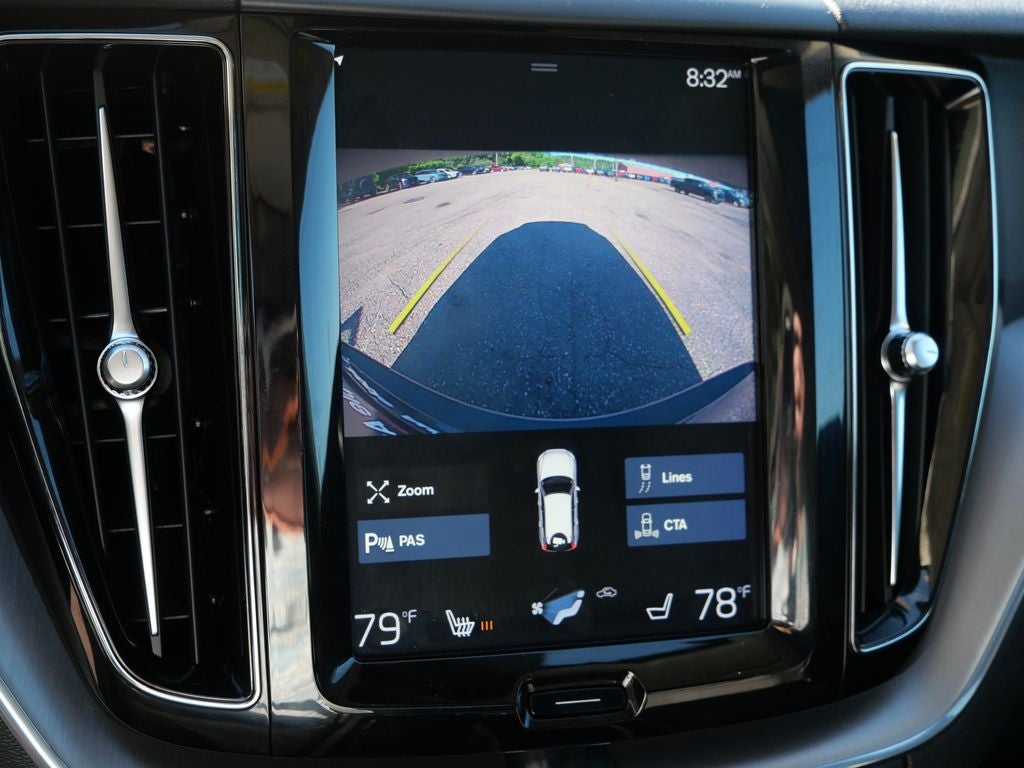 2020 Volvo XC60 T5 Momentum
