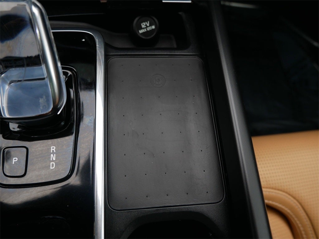 2022 Volvo XC60 Recharge Plug-In Hybrid T8 Inscription