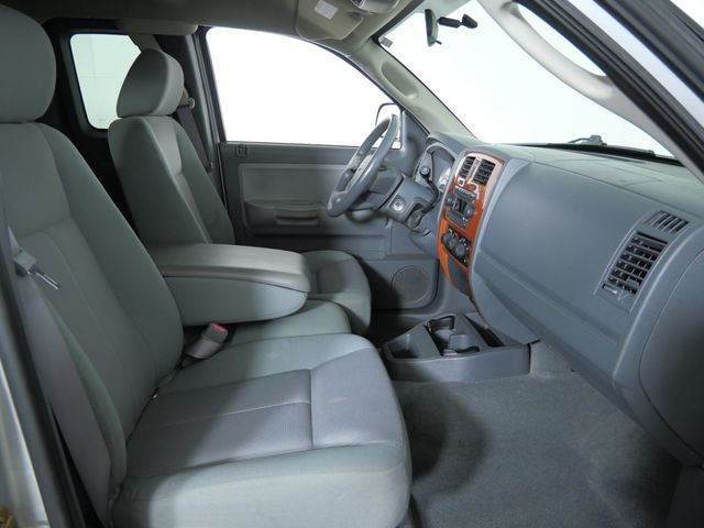2005 Dodge Dakota SLT 131 WB
