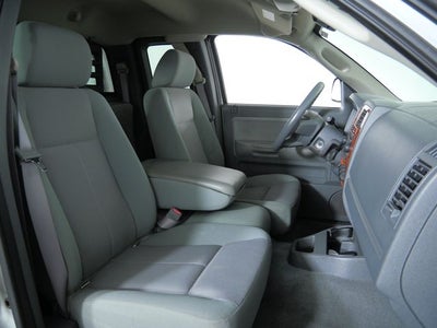 2005 Dodge Dakota SLT 131 WB