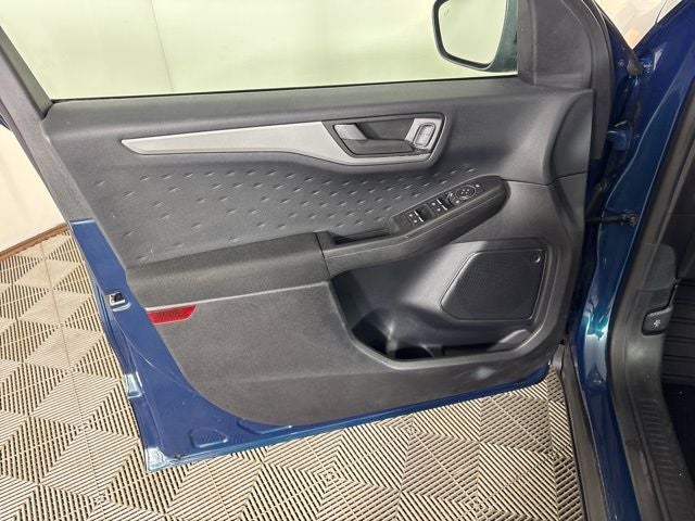 2020 Ford Escape S