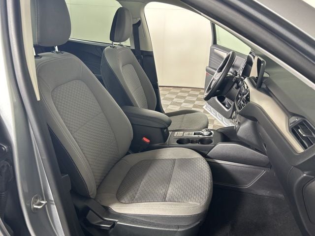 2022 Ford Escape SE Hybrid