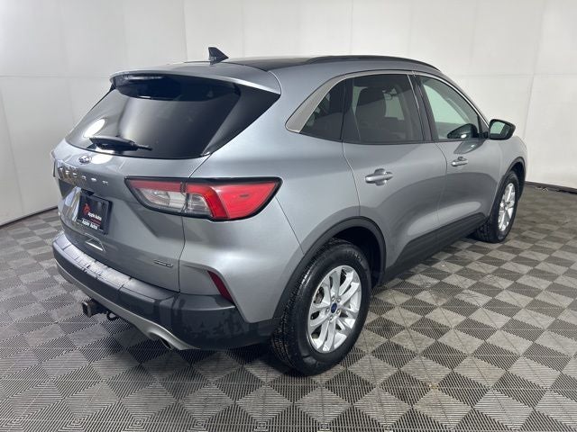 2022 Ford Escape SE Hybrid