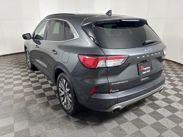 2020 Ford Escape Titanium Hybrid