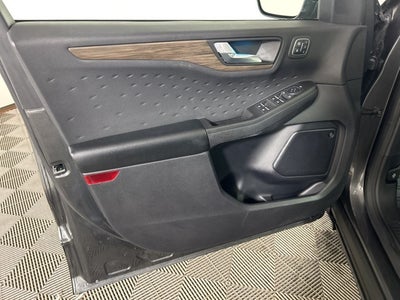 2020 Ford Escape Titanium Hybrid