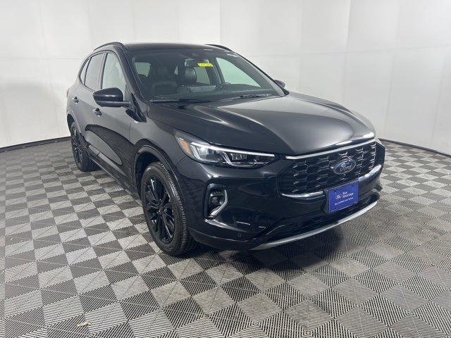 2023 Ford Escape ST-Line Elite