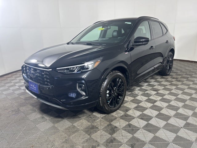 2023 Ford Escape ST-Line Elite