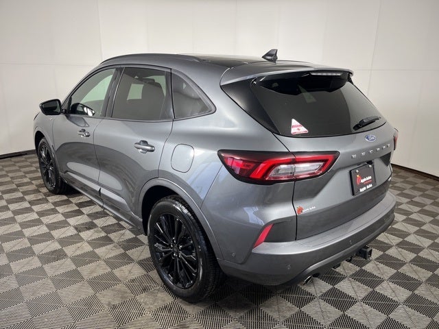 2024 Ford Escape ST-Line Elite