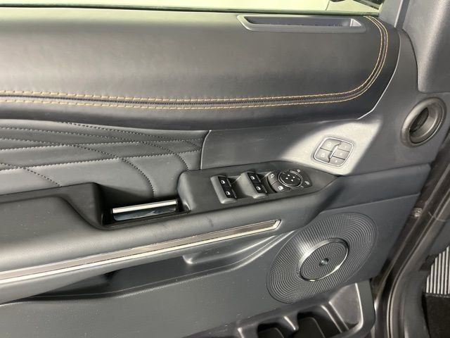 2022 Ford Expedition Max Platinum