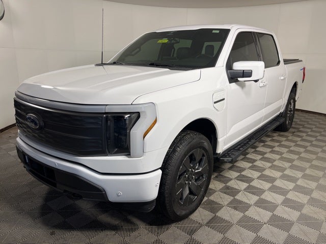 2023 Ford F-150 Lightning Lariat