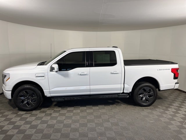 2023 Ford F-150 Lightning Lariat