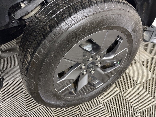 2023 Ford F-150 Lightning Lariat