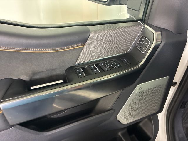 2024 Ford F-350SD Platinum