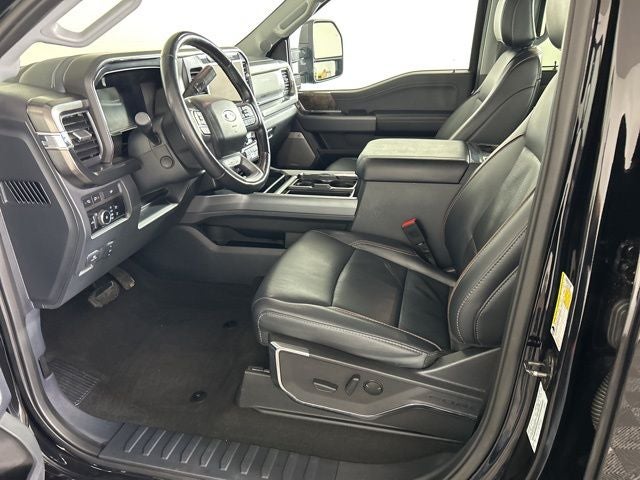 2024 Ford F-350SD Lariat