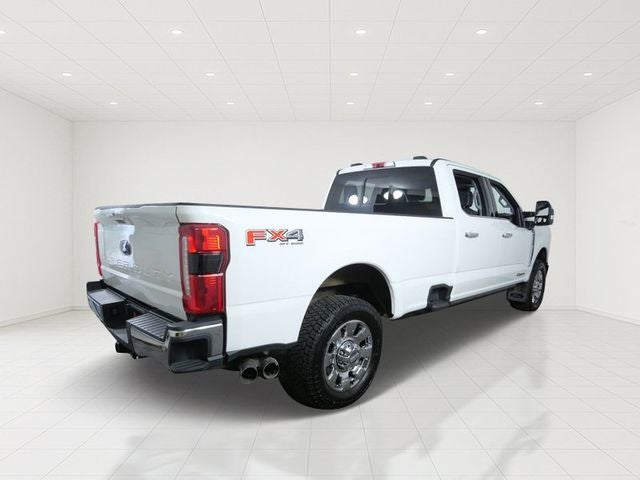 2025 Ford F-350SD Lariat