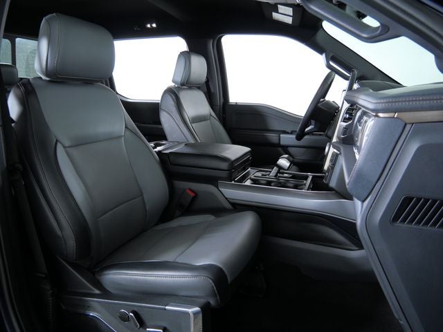 2023 Ford F-150 Lightning Lariat