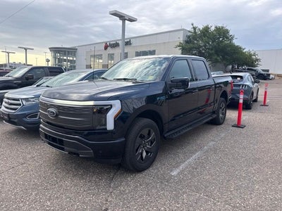2023 Ford F-150 Lightning Lariat