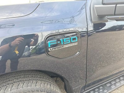 2023 Ford F-150 Lightning Lariat