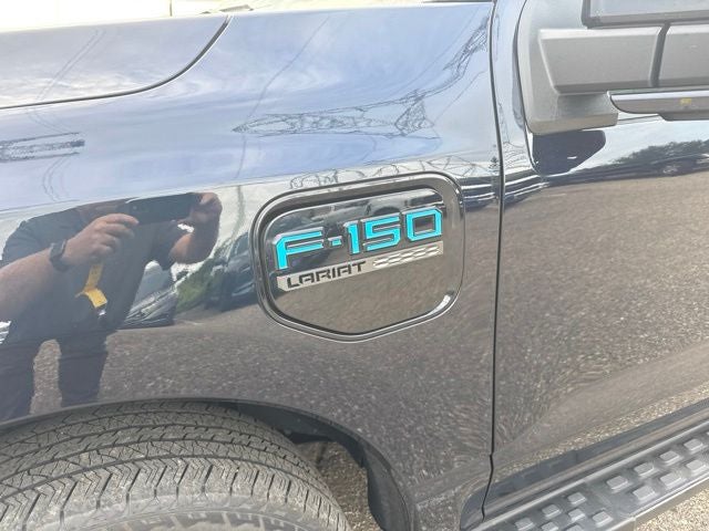 2023 Ford F-150 Lightning Lariat