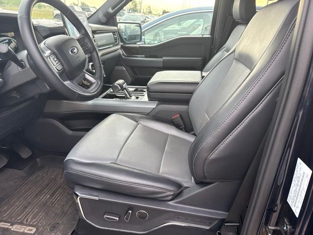 2023 Ford F-150 Lightning Lariat