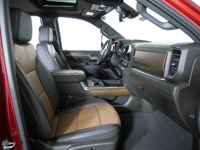 2025 Chevrolet Silverado 3500HD High Country