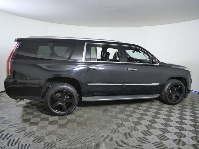 2016 Cadillac Escalade ESV Luxury