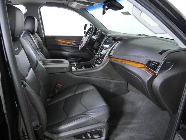 2016 Cadillac Escalade ESV Luxury