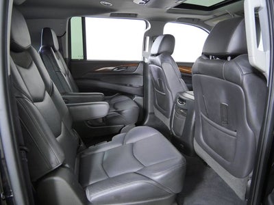 2016 Cadillac Escalade ESV Luxury